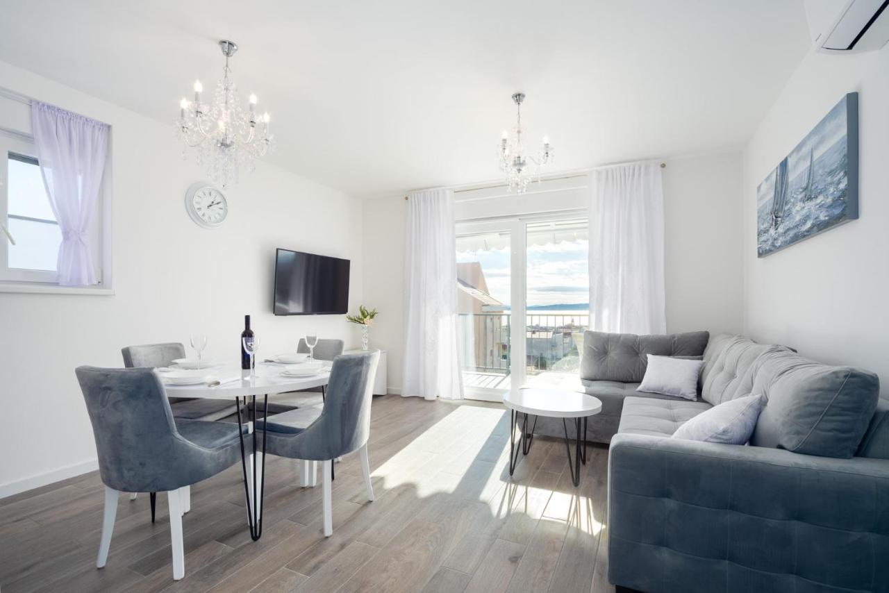 Sea Vista Apartments Каштела Екстер'єр фото