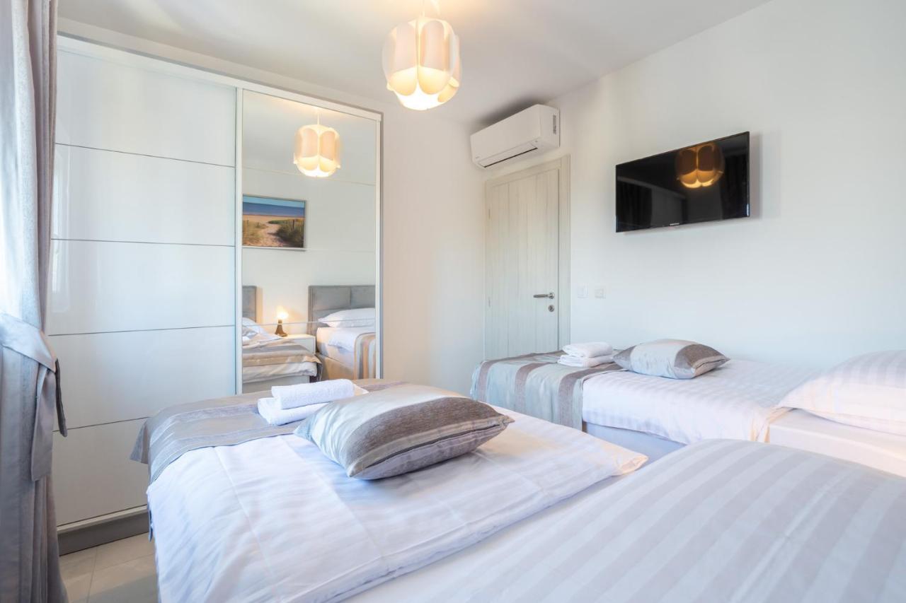 Sea Vista Apartments Каштела Екстер'єр фото